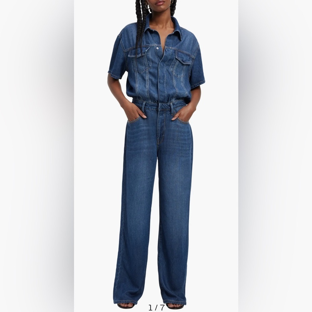 Sold out Good American weightless denim jumpsuit size 1 or Small